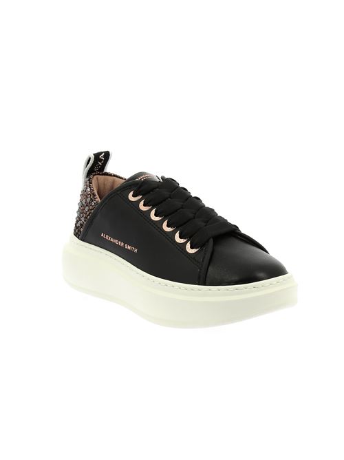 Wembley Woman sneakers da donna in pelle nera con tallone brillantinato ALEXANDER SMITH | WYW0506BLK